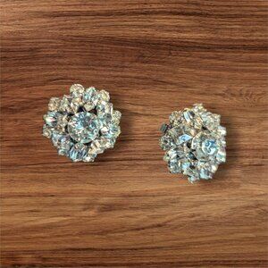 Vintage Rhinestone Clip On Earrings Silver Tone Floral Cluster Bridal Prom 1"